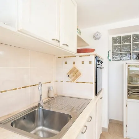 Sole Di Sardegna Mare 1 Apartament *